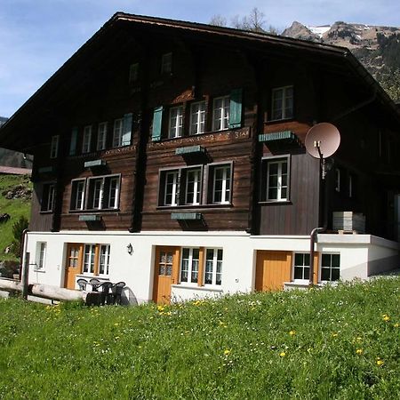 Beim See Grindelwald Luaran gambar